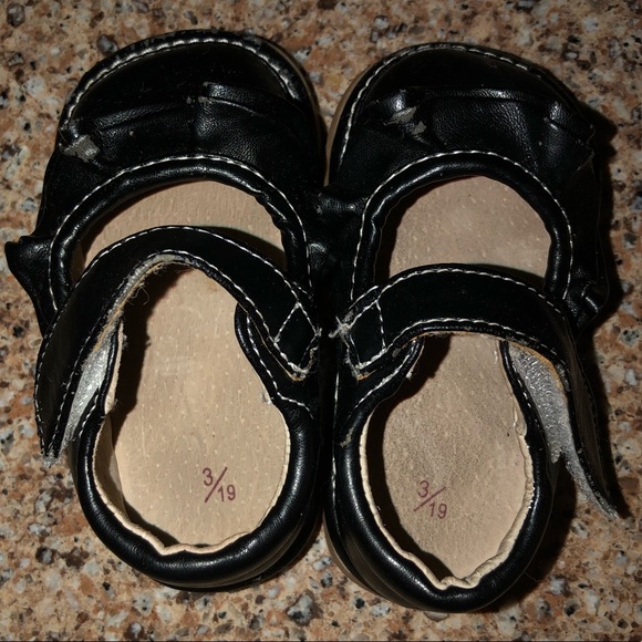 Toddler girl dress shoes 💗 - Picture 3 of 5